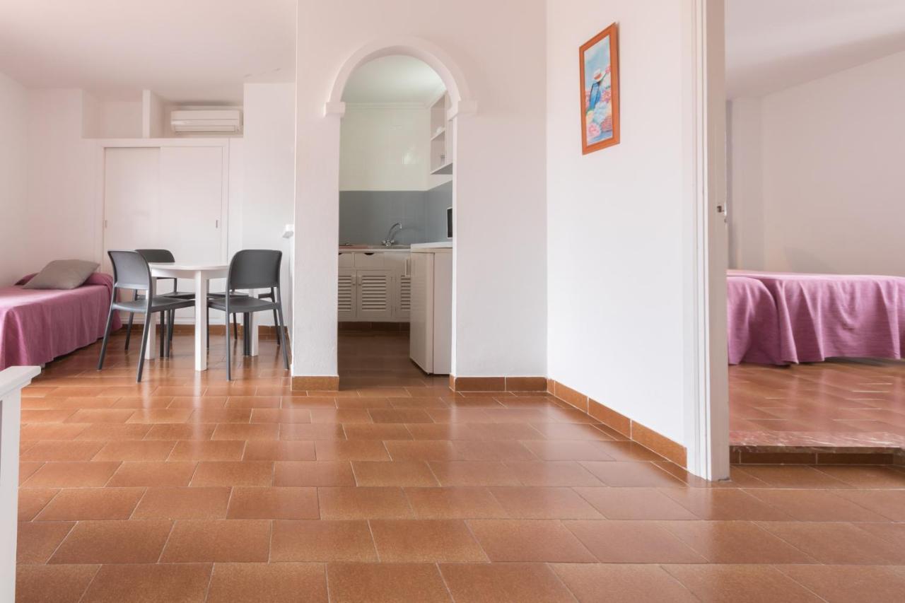 Apartamentos Orosol 2 By Typic Hotels San Antonio  Exteriör bild