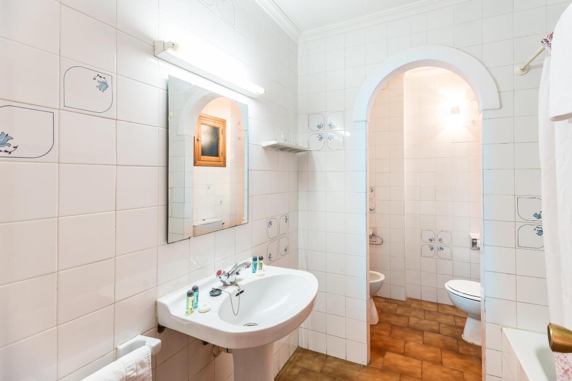Apartamentos Orosol 2 By Typic Hotels San Antonio  Rum bild