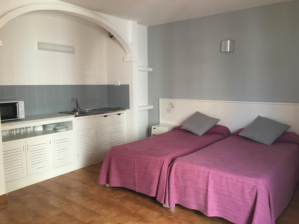 Apartamentos Orosol 2 By Typic Hotels San Antonio  Exteriör bild