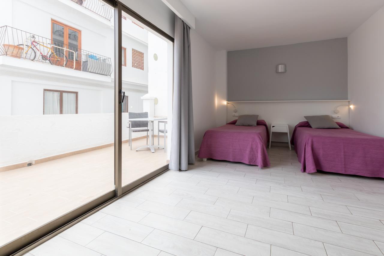 Apartamentos Orosol 2 By Typic Hotels San Antonio  Exteriör bild