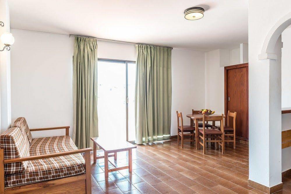 Apartamentos Orosol 2 By Typic Hotels San Antonio  Exteriör bild