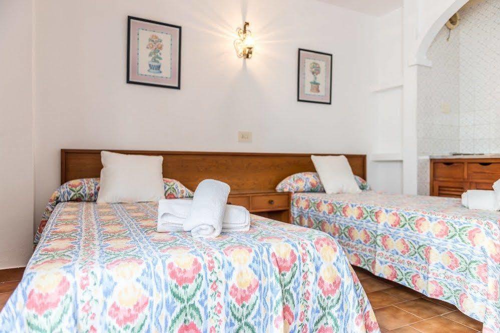 Apartamentos Orosol 2 By Typic Hotels San Antonio  Exteriör bild