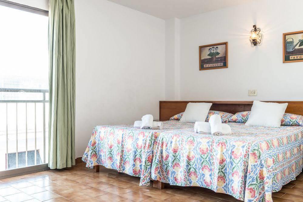 Apartamentos Orosol 2 By Typic Hotels San Antonio  Exteriör bild