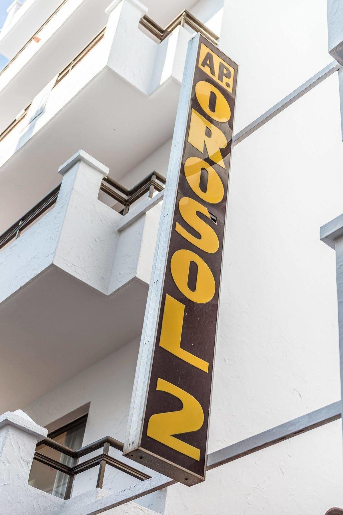 Apartamentos Orosol 2 By Typic Hotels San Antonio  Exteriör bild