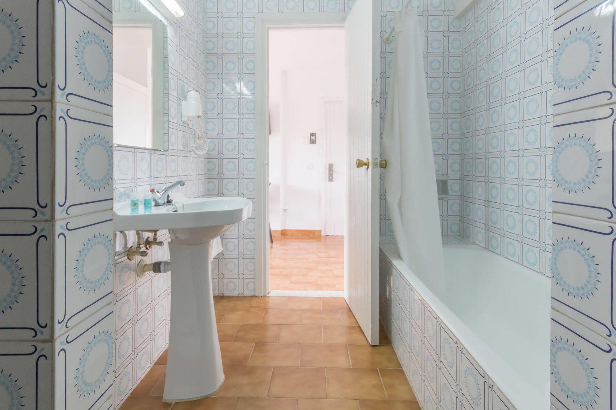 Apartamentos Orosol 2 By Typic Hotels San Antonio  Exteriör bild