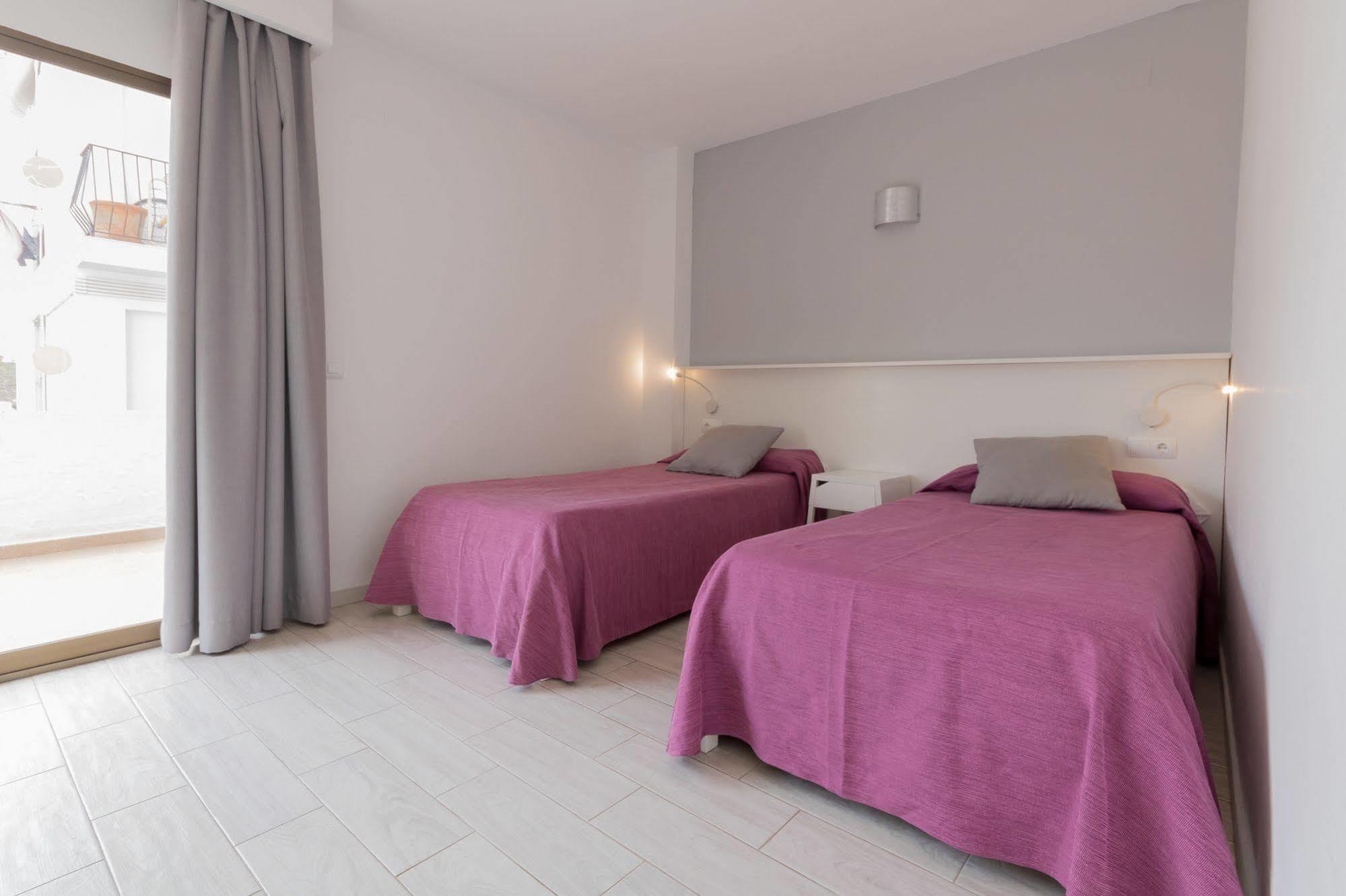Apartamentos Orosol 2 By Typic Hotels San Antonio  Exteriör bild